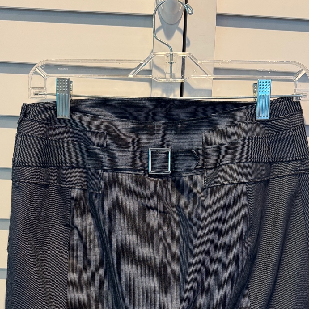 Express Design Studio NWOT Navy Midi Skirt - Picture 4 of 9